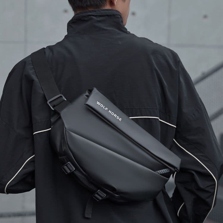 ボディバッグ 大容量斜めがけボディバッグ