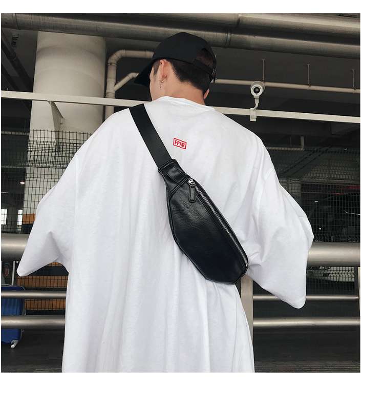 ボディバッグ シンプル スリム ボディバッグ