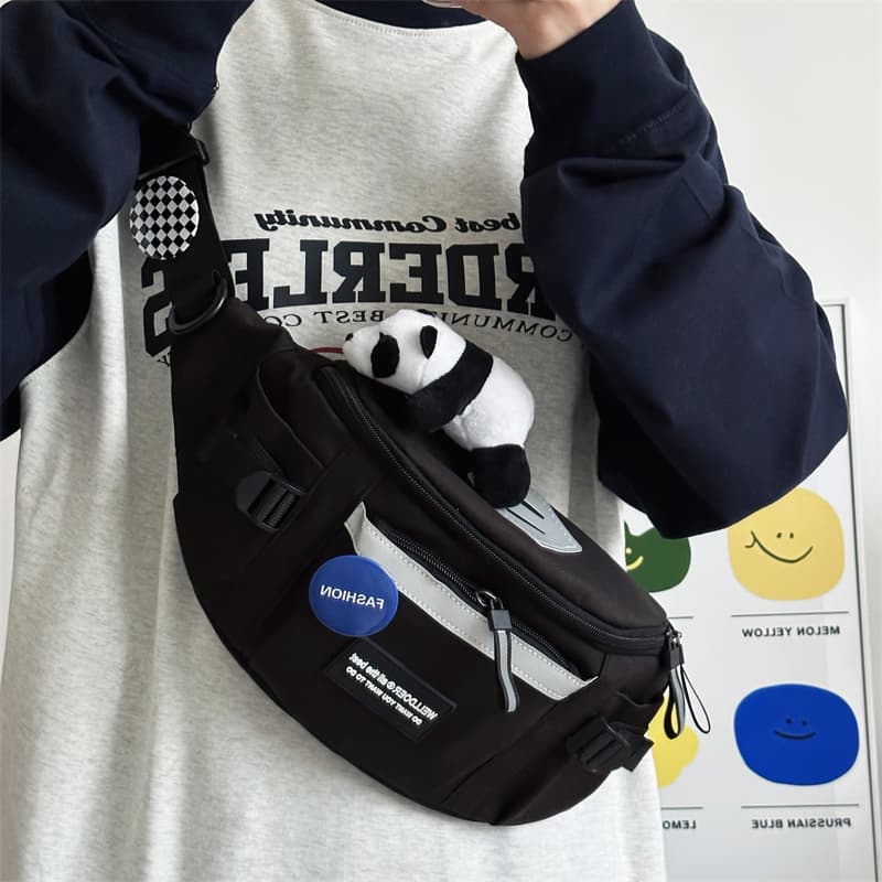 ボディバッグ パンダモチーフ ストリートボディーバッグ