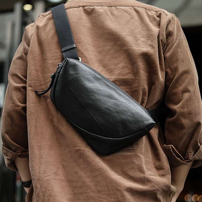 ボディバッグ 本革スタイリッシュボディバッグ