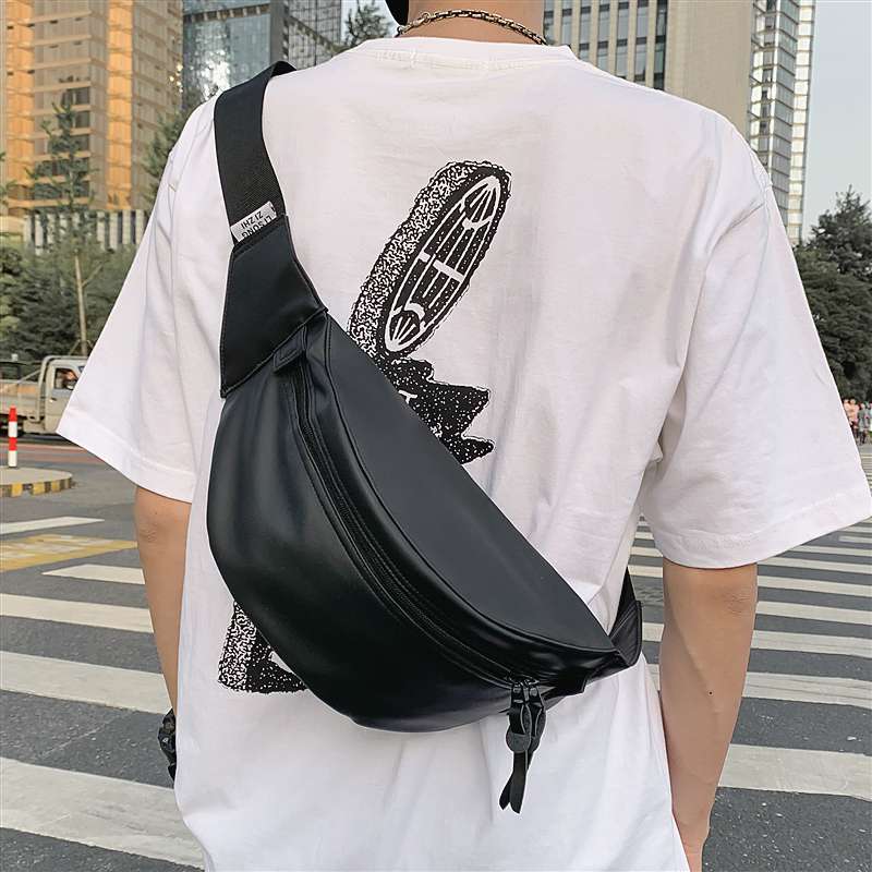ボディバッグ シンプル斜め掛けボディバッグ
