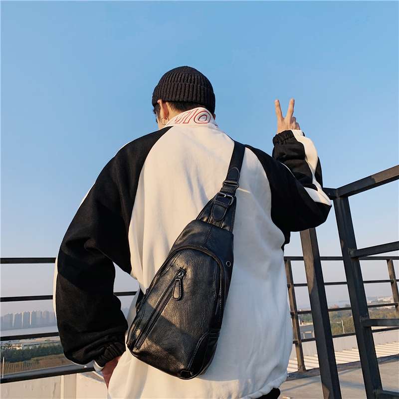 ボディバッグ 高級感漂う本革ボディバッグ