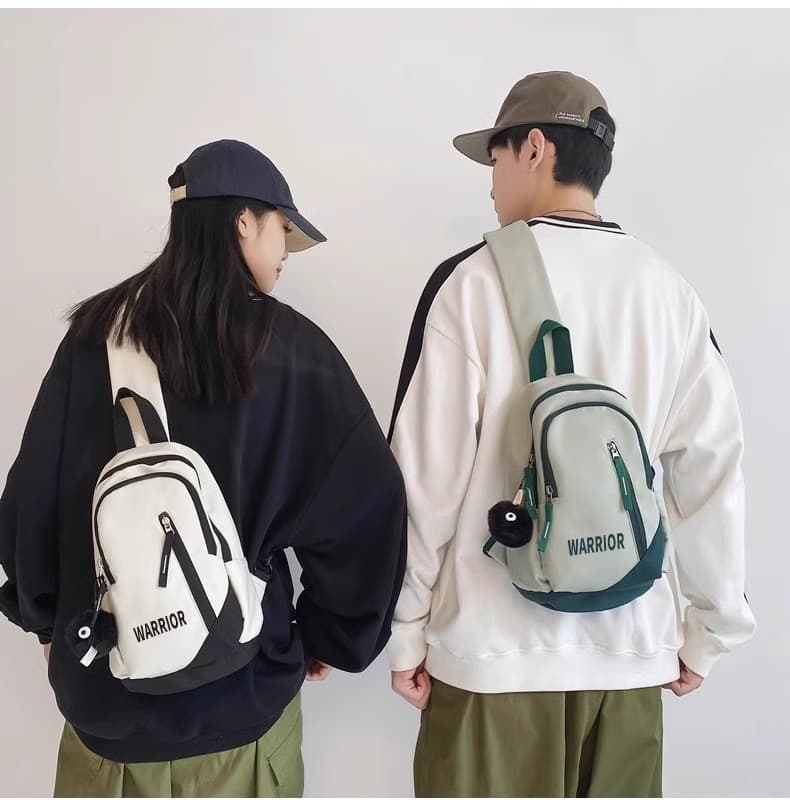 ボディバッグ 戦士モチーフミニボディーバッグ