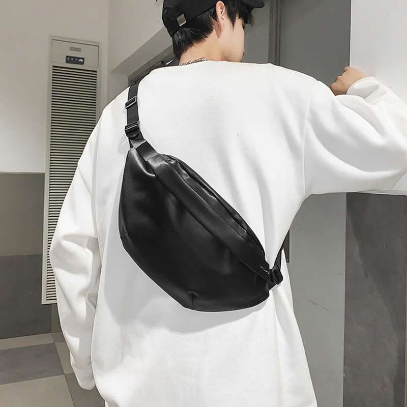 ボディバッグ シンプル収納ボディバッグ