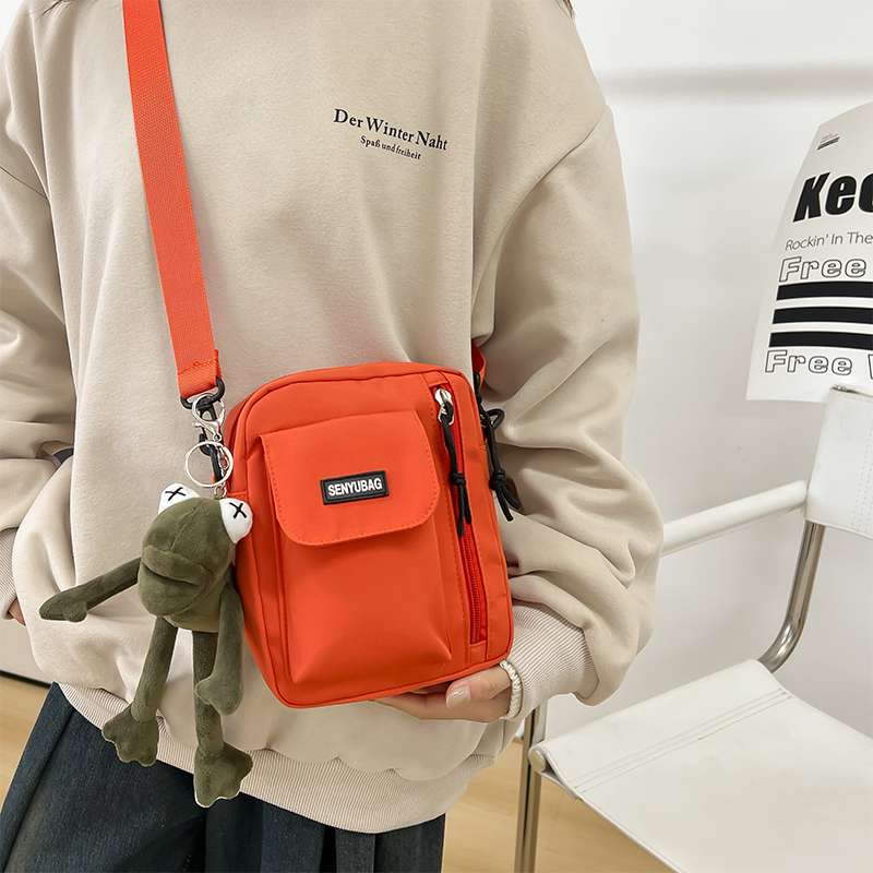 ボディバッグ シンプルミニマルショルダーポーチ
