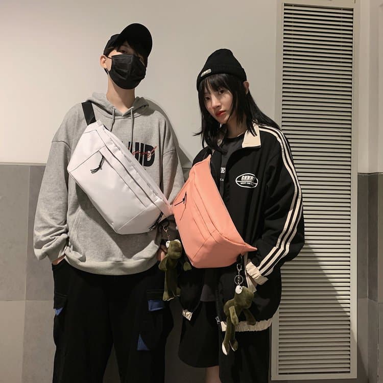アーバンスタイル 多機能ボディバッグ